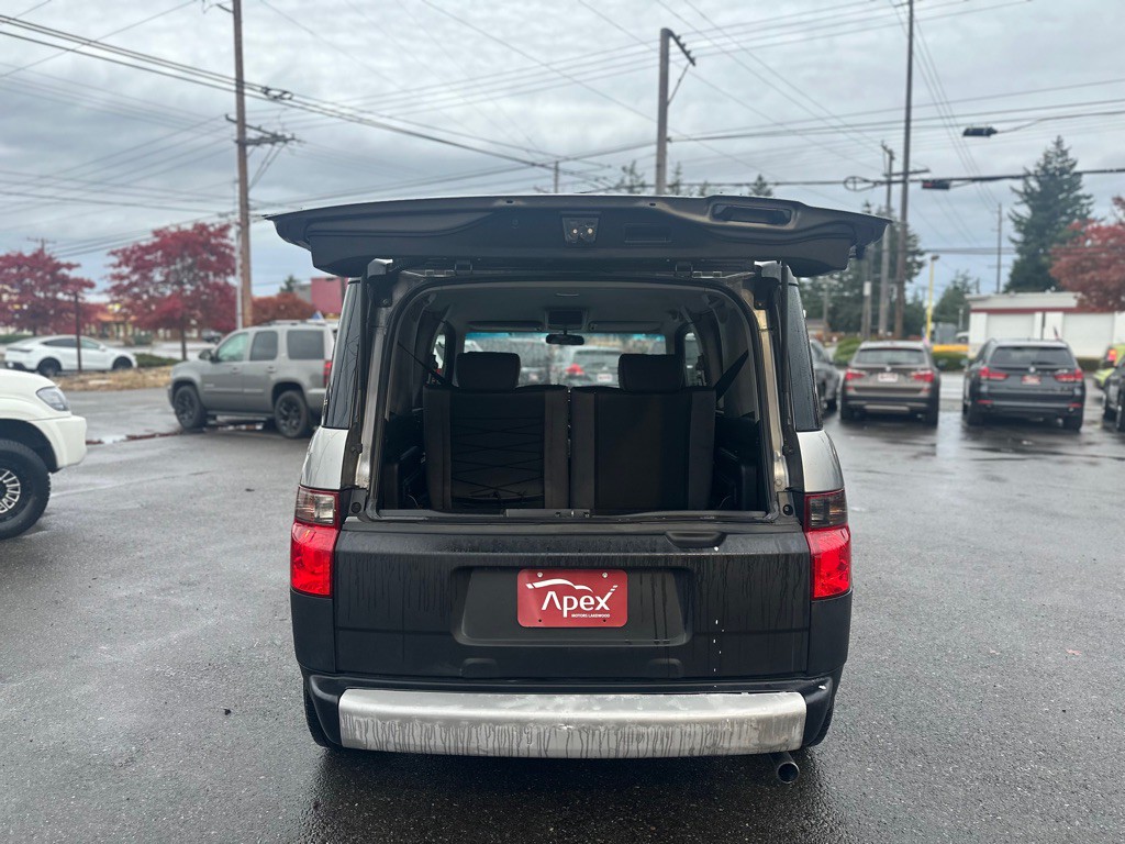 2005 Honda Element Image 8