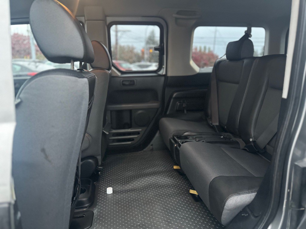 2005 Honda Element Image 19