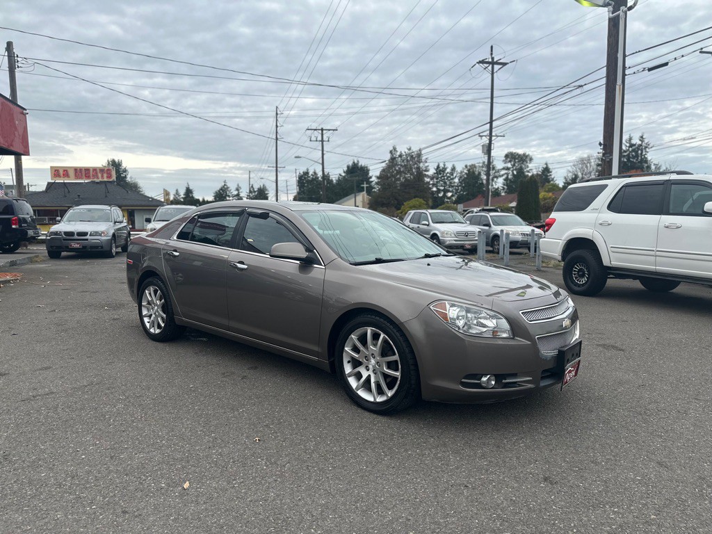 2012 Chevrolet Malibu Image 4