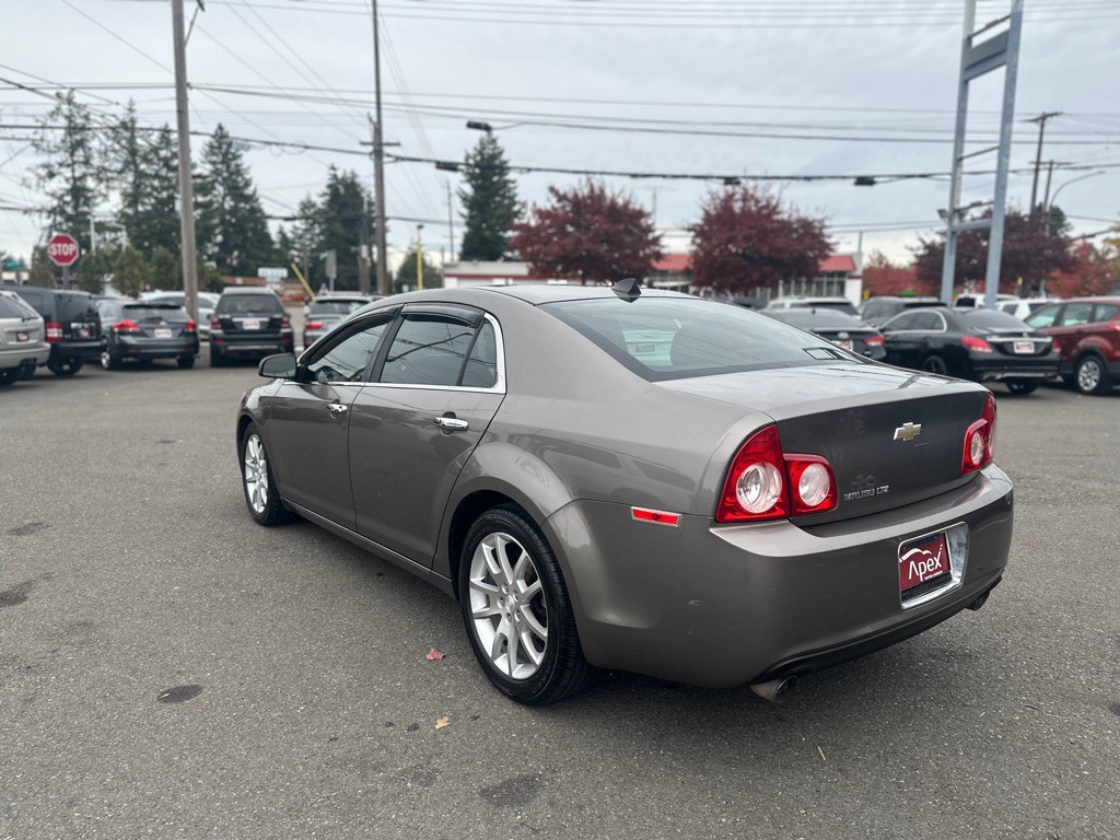 2012 Chevrolet Malibu Image 9