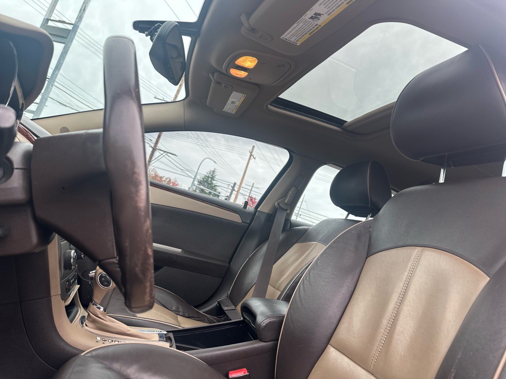 2012 Chevrolet Malibu Image 13