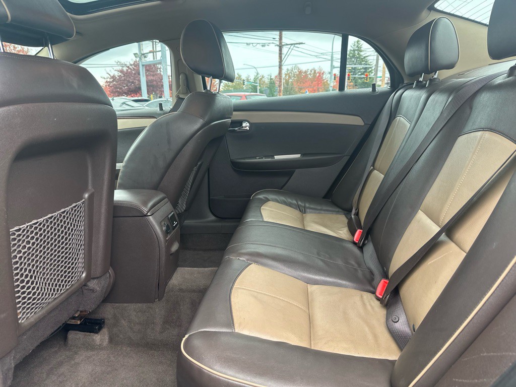 2012 Chevrolet Malibu Image 21