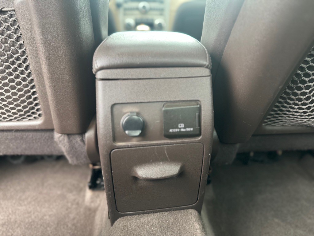 2012 Chevrolet Malibu Image 23