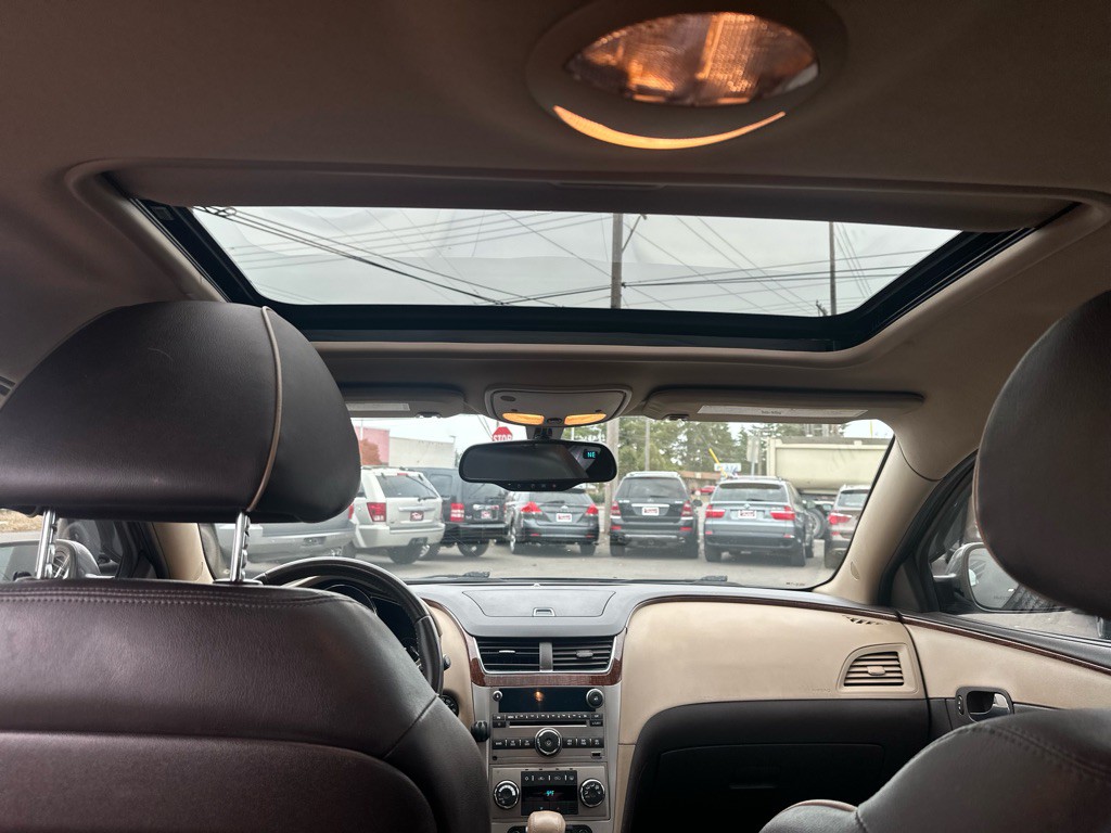 2012 Chevrolet Malibu Image 24