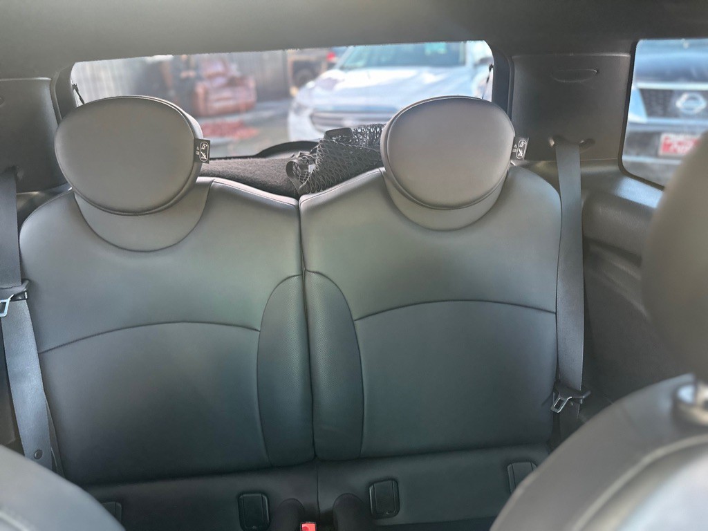 2013 MINI Cooper Image 20