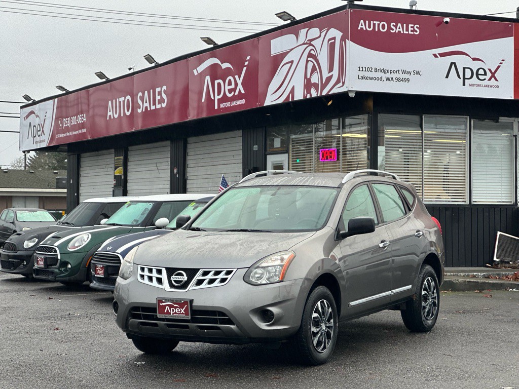 2015 Nissan Rogue Image 1