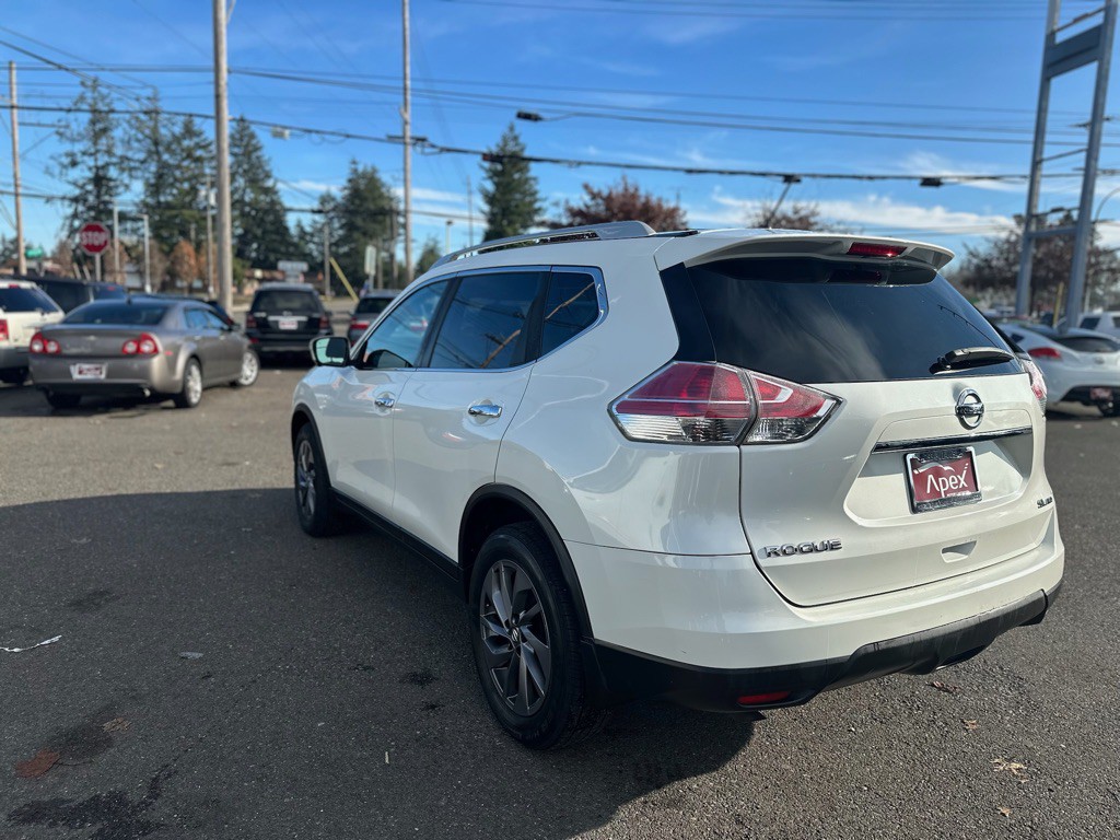 2016 Nissan Rogue Image 6