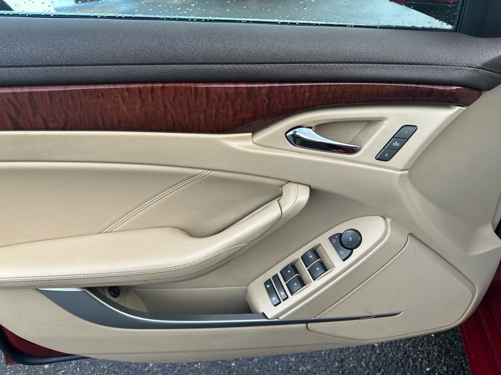 2008 Cadillac CTS Image 13