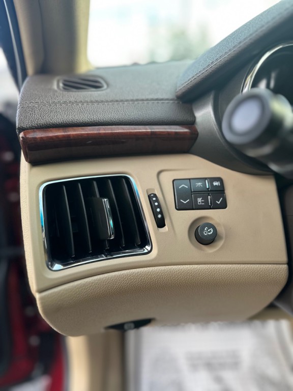 2008 Cadillac CTS Image 16