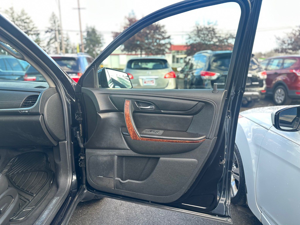 2014 Chevrolet Traverse Image 18