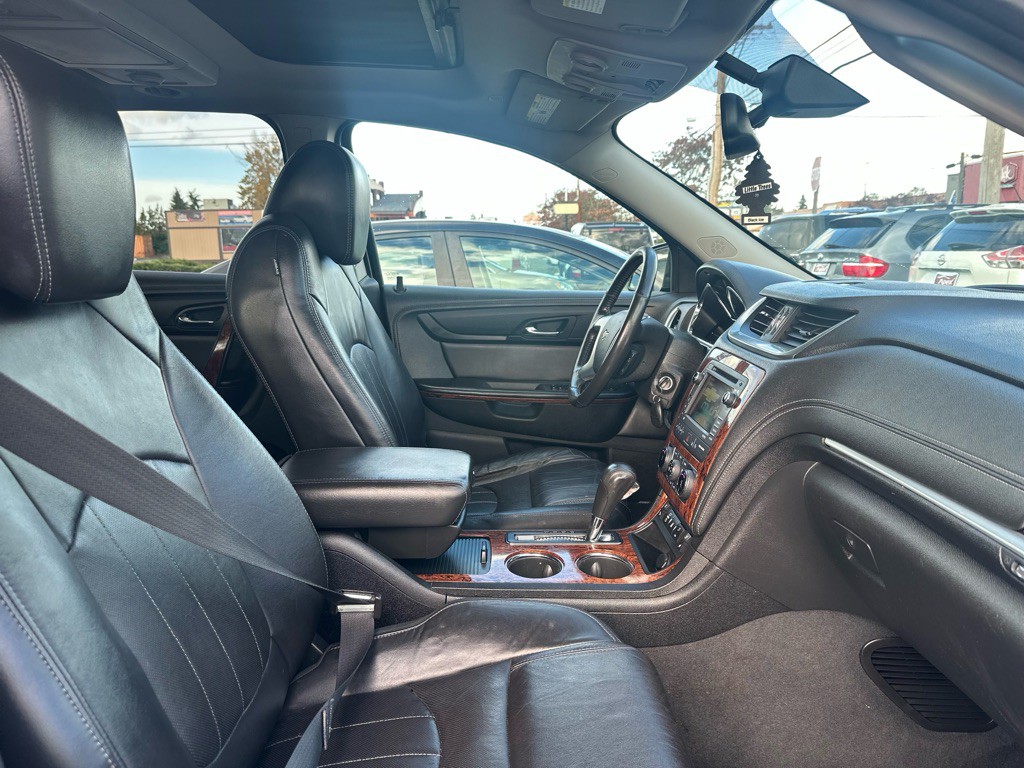 2014 Chevrolet Traverse Image 19