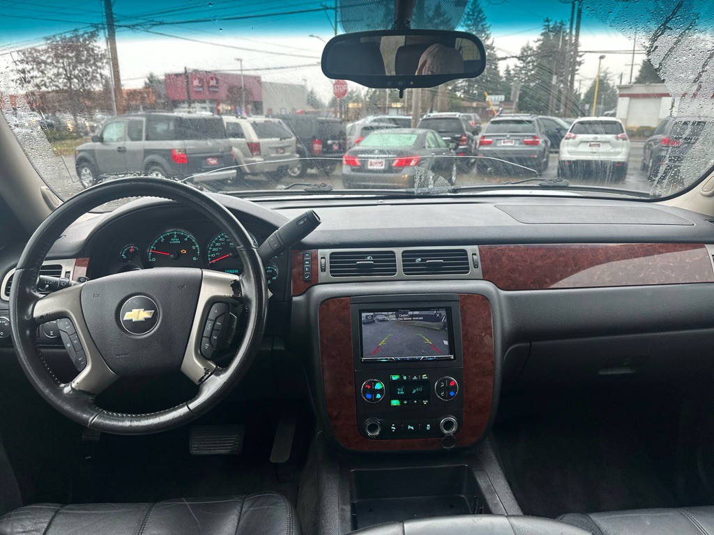 2012 Chevrolet Tahoe Image 17