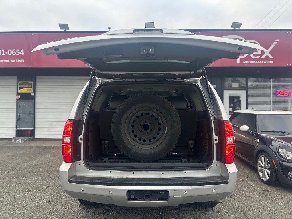 2012 Chevrolet Tahoe Image 23