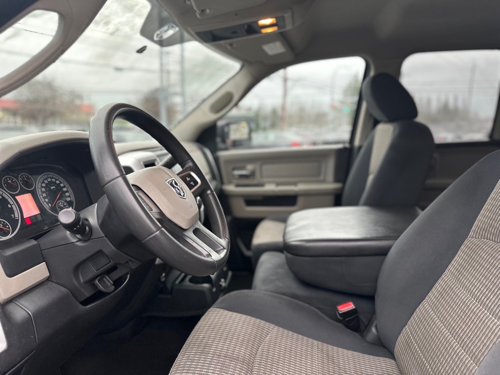 2010 Dodge Ram 1500 Image 12