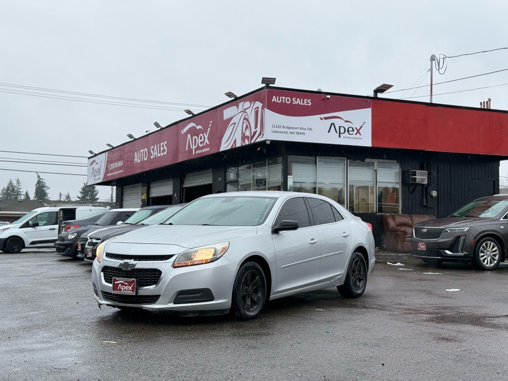 2015 Chevrolet Malibu Image 1