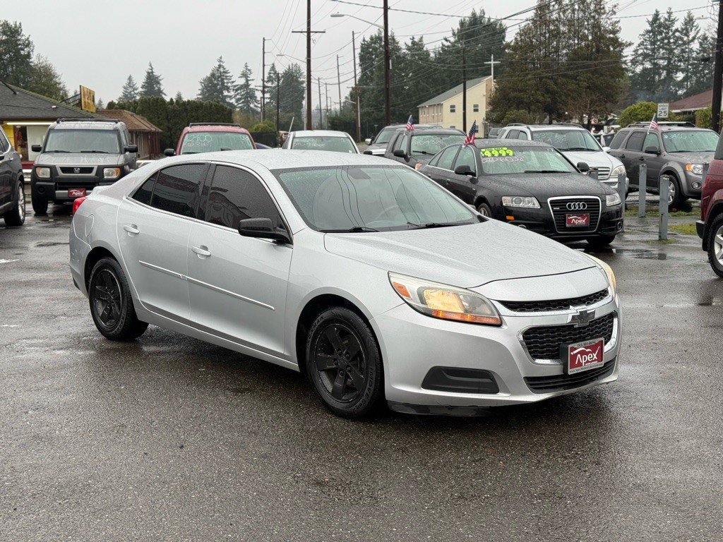 2015 Chevrolet Malibu Image 4