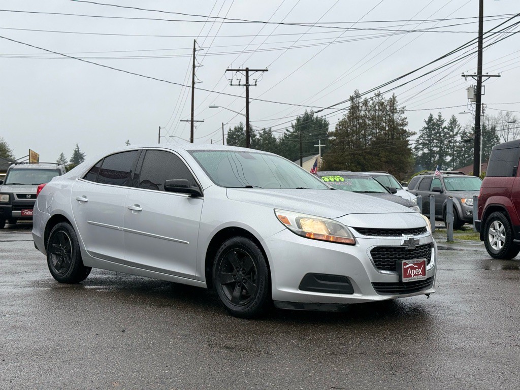 2015 Chevrolet Malibu Image 5