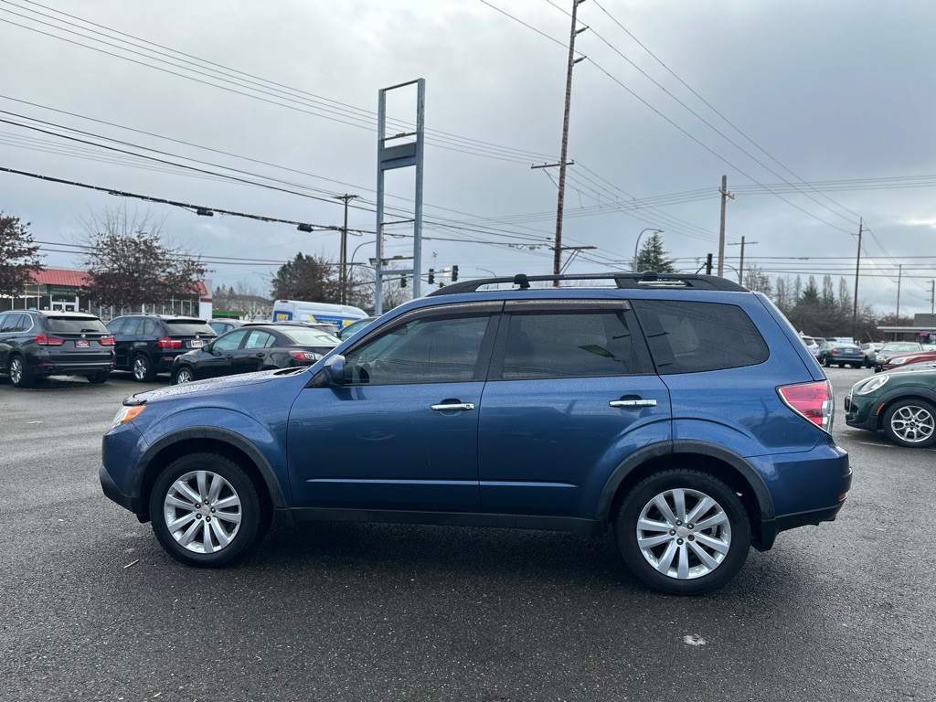 2012 Subaru Forester Image 9