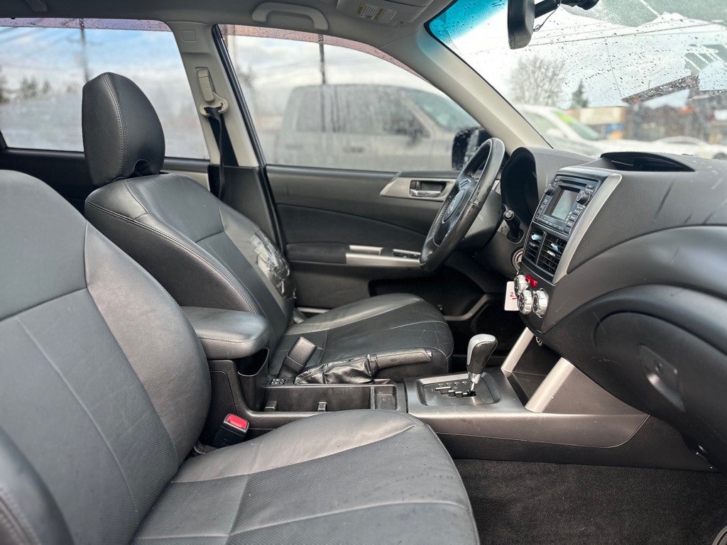 2012 Subaru Forester Image 22