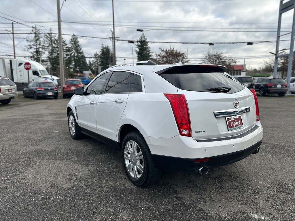 2010 Cadillac SRX Image 8