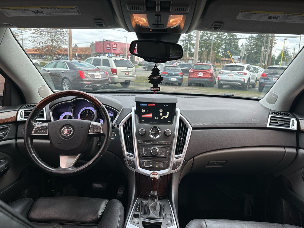 2010 Cadillac SRX Image 23