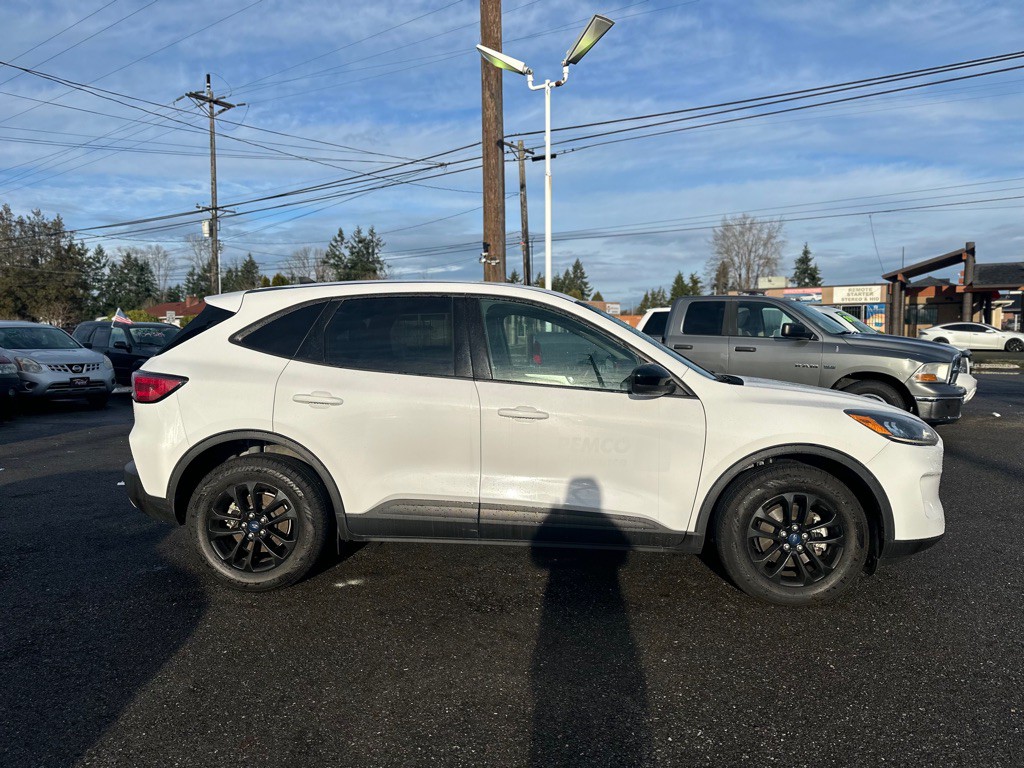 2020 Ford Escape Image 4