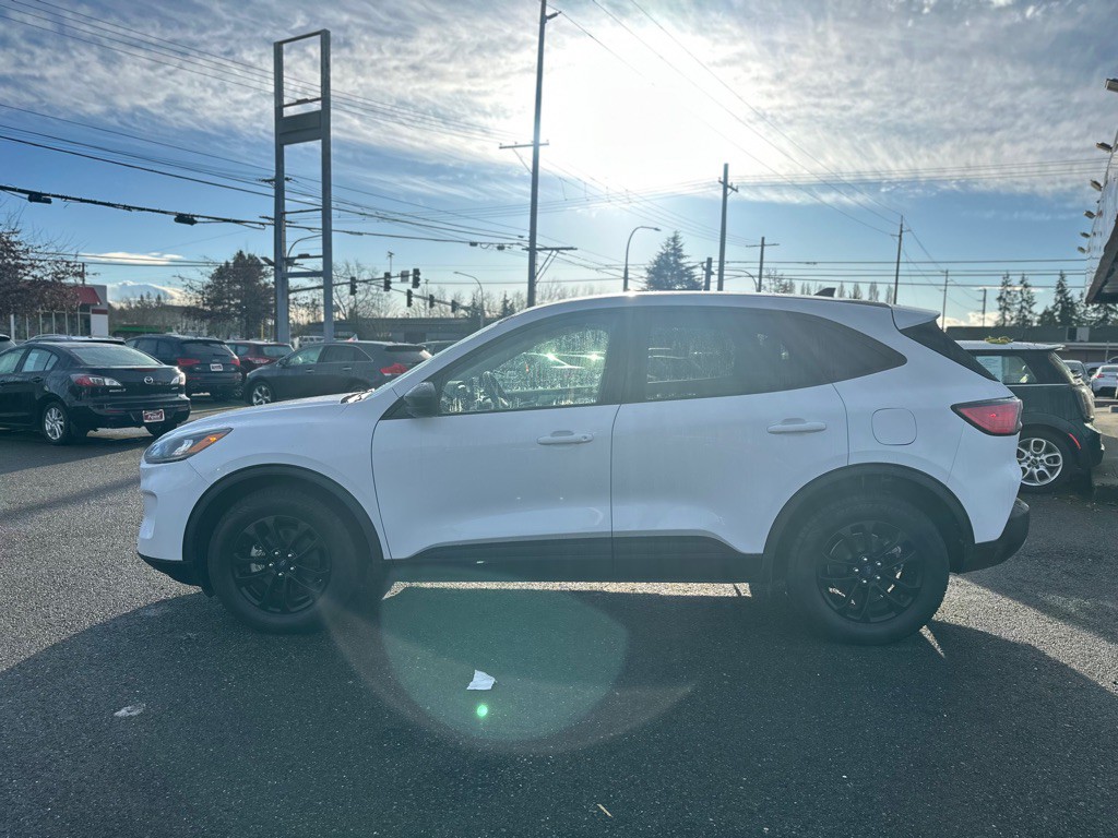 2020 Ford Escape Image 10