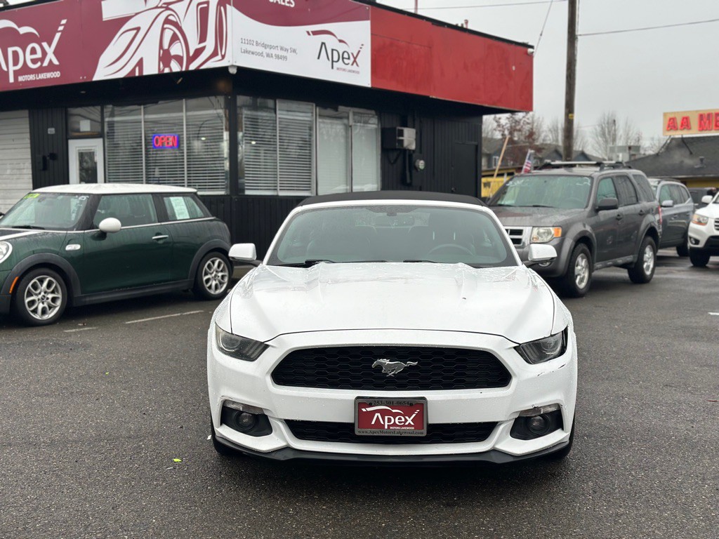 2017 Ford Mustang Image 3