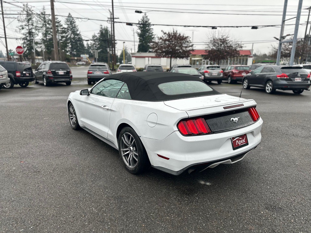 2017 Ford Mustang Image 9