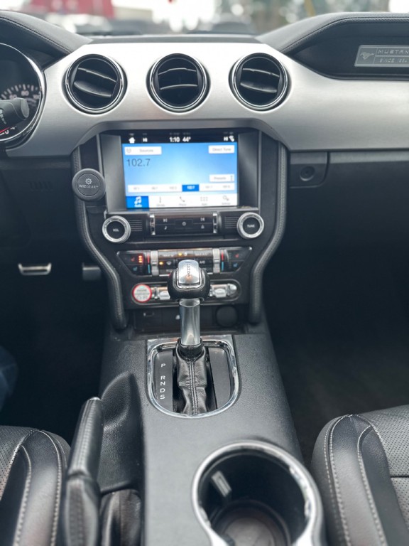 2017 Ford Mustang Image 15