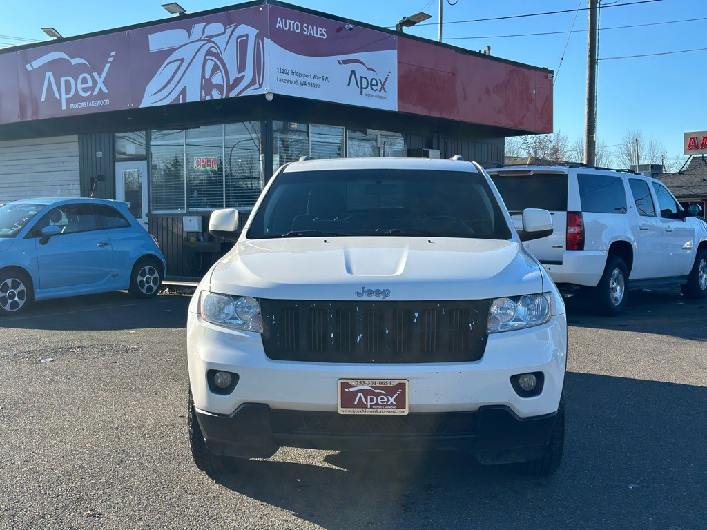 2011 Jeep Grand Cherokee Image 3