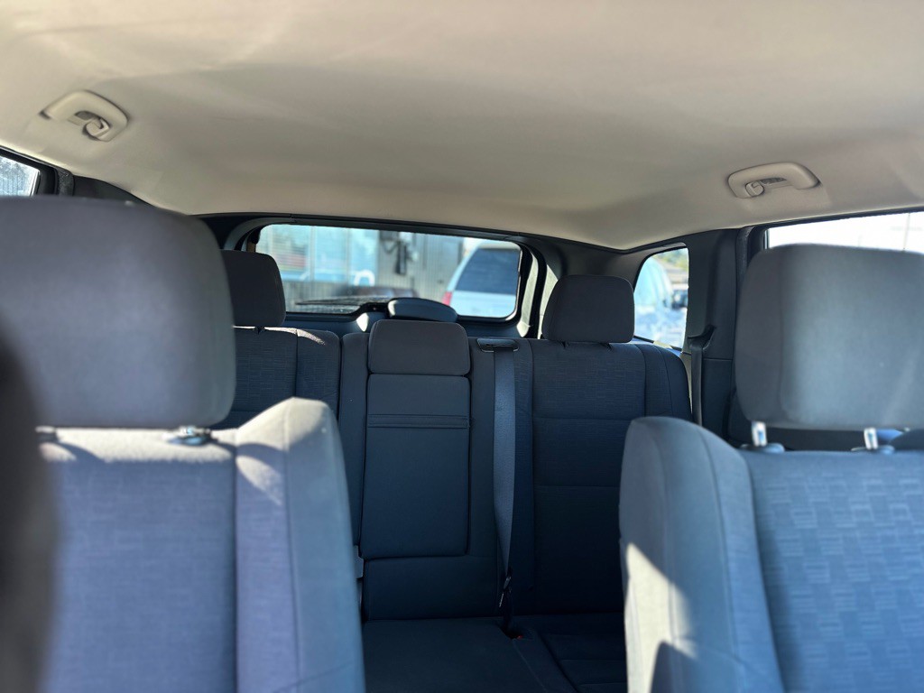 2011 Jeep Grand Cherokee Image 26