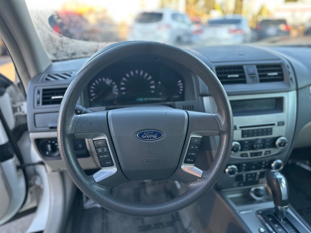 2012 Ford Fusion Image 15