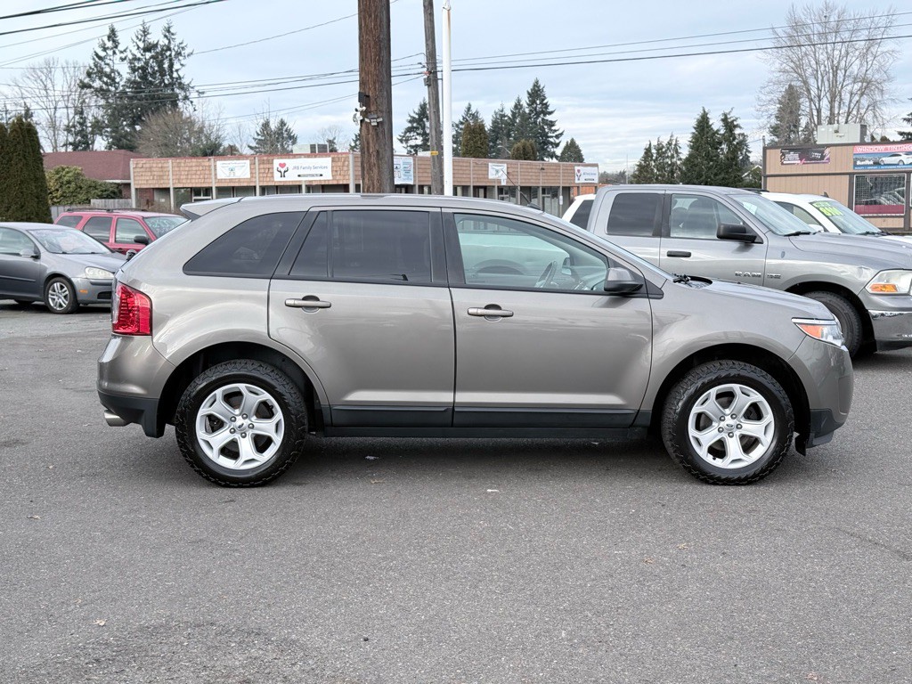 2013 Ford Edge Image 6