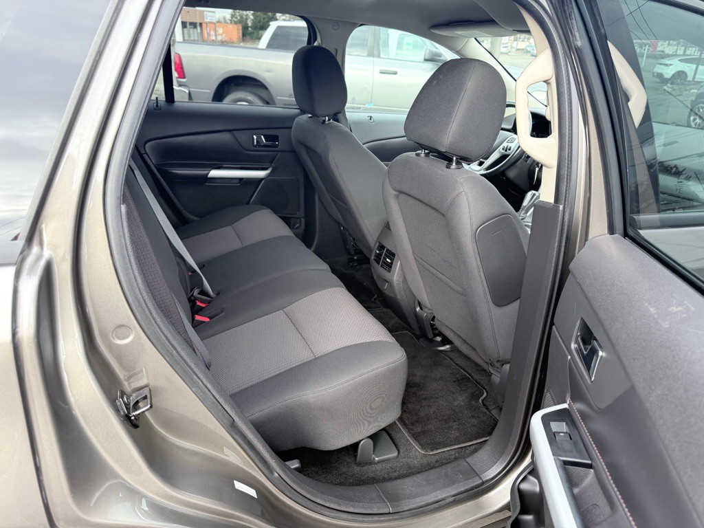 2013 Ford Edge Image 18