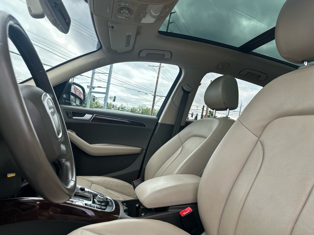 2012 Audi Q5 Image 16