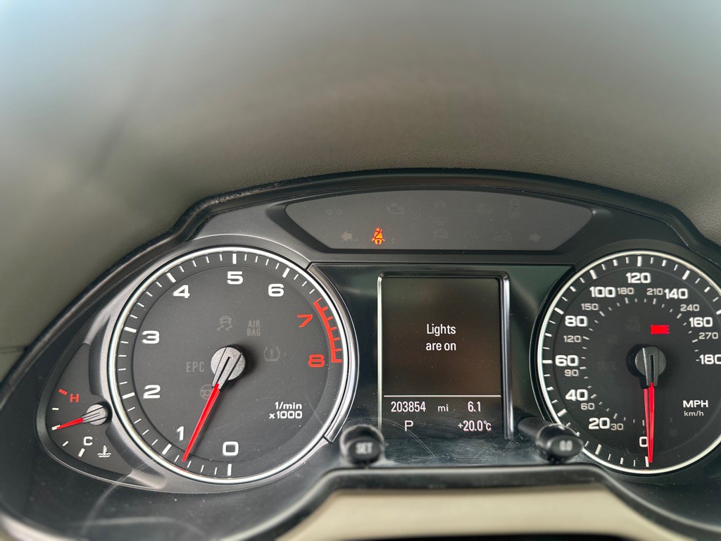 2012 Audi Q5 Image 17