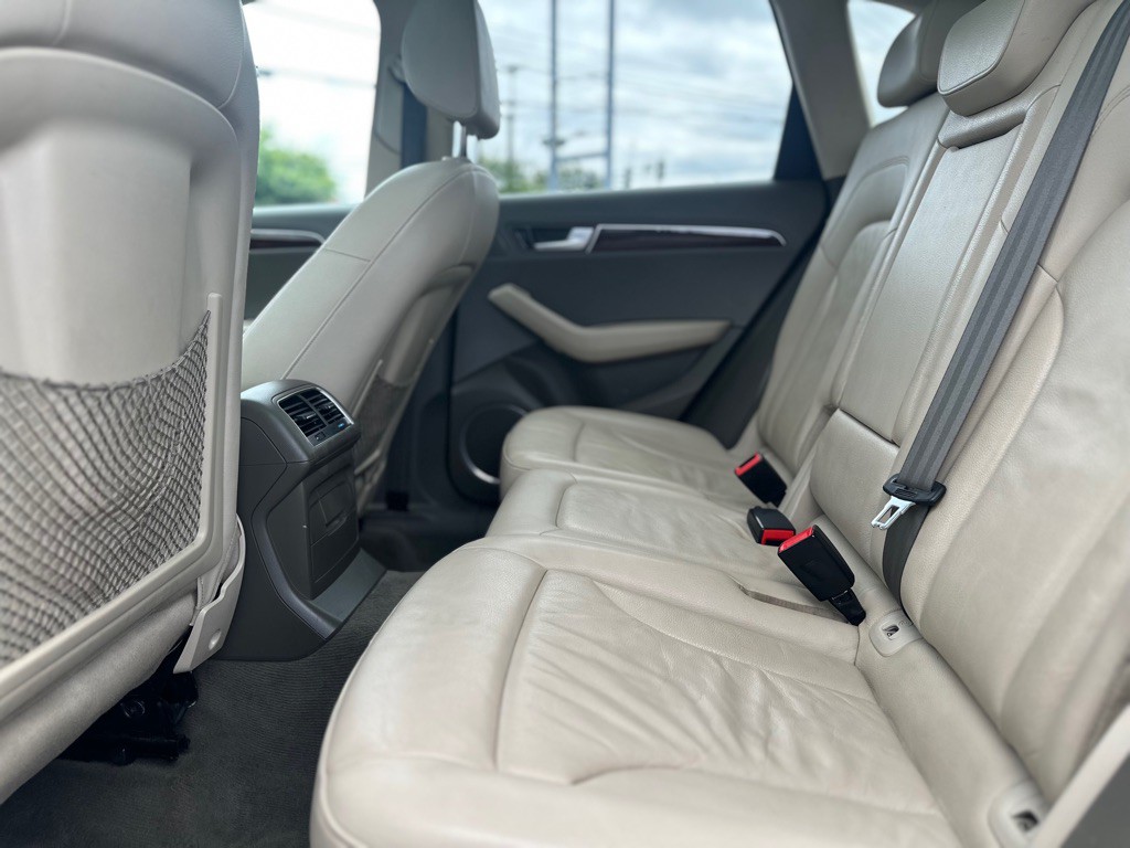 2012 Audi Q5 Image 24