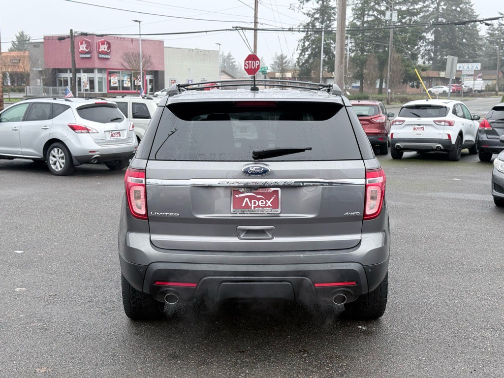 2012 Ford Explorer Image 7