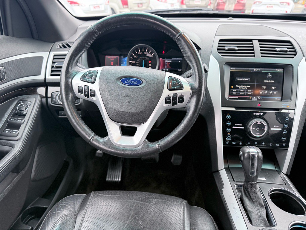 2012 Ford Explorer Image 14