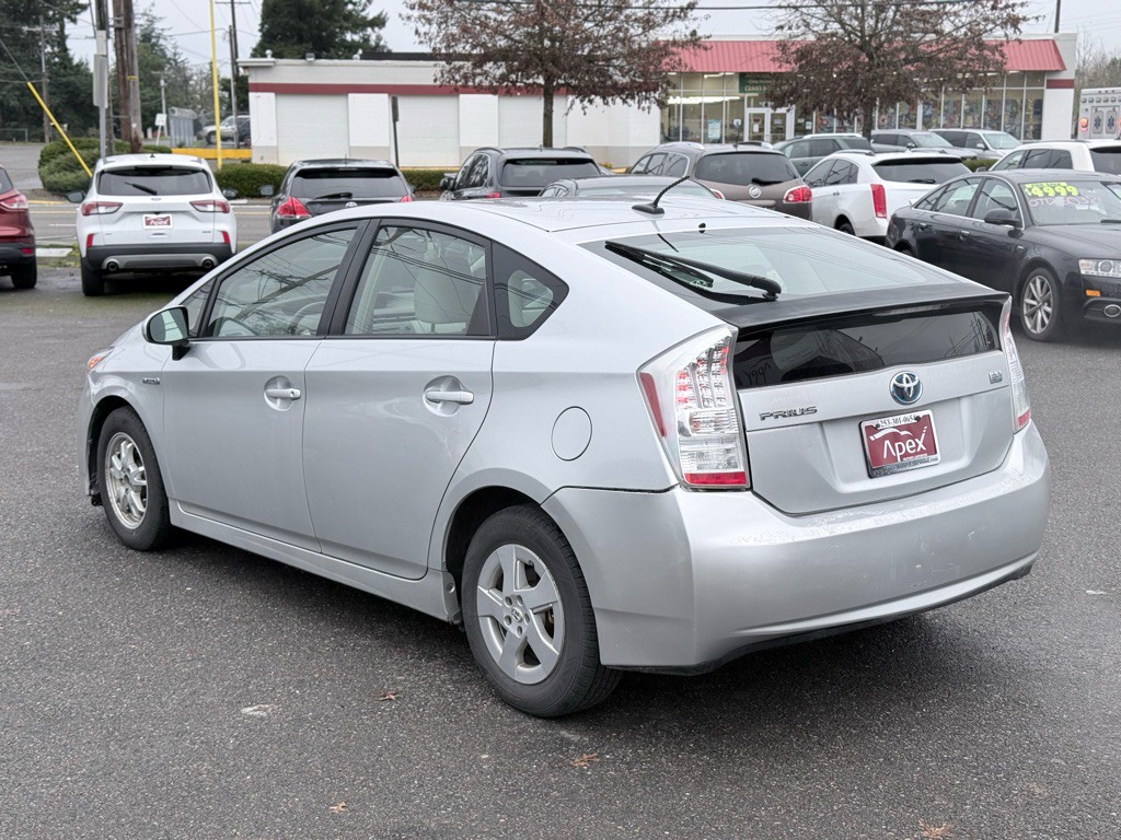 2010 Toyota Prius Image 8