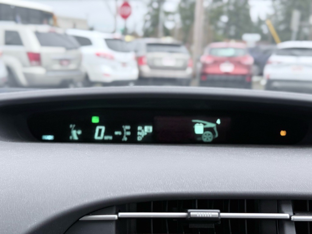 2010 Toyota Prius Image 21