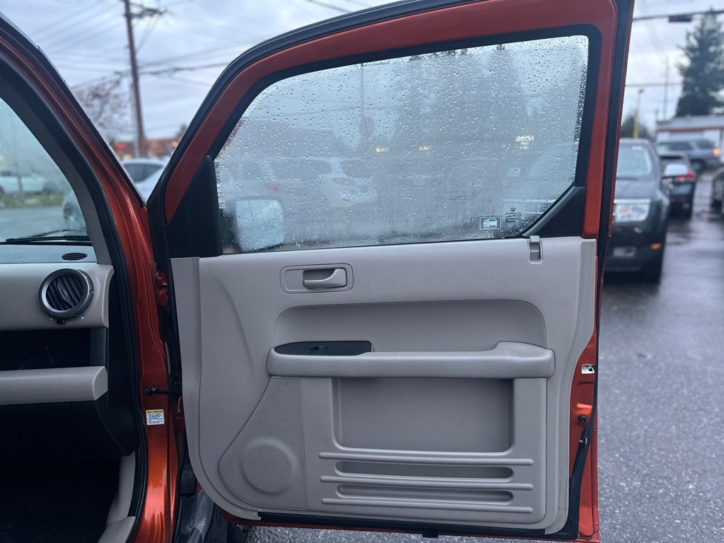 2009 Honda Element Image 24