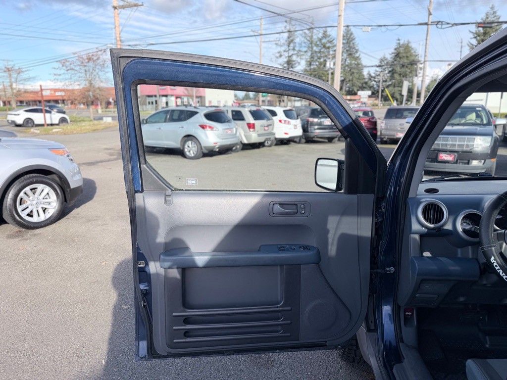 2003 Honda Element Image 12