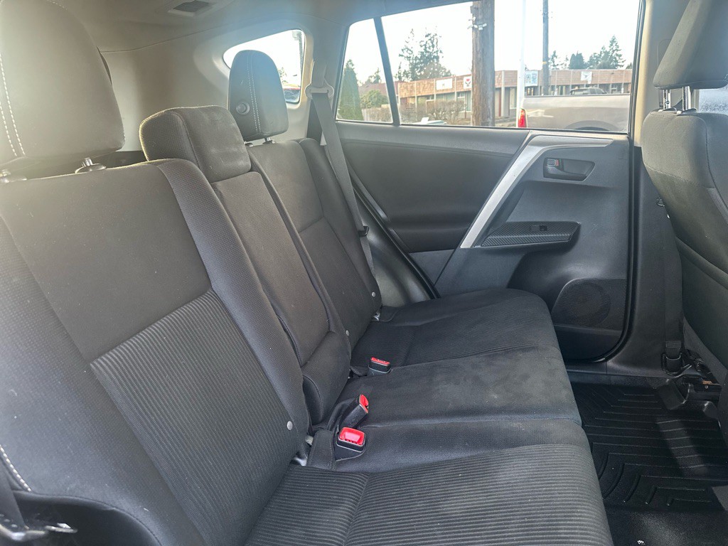 2013 Toyota Rav4 Image 21