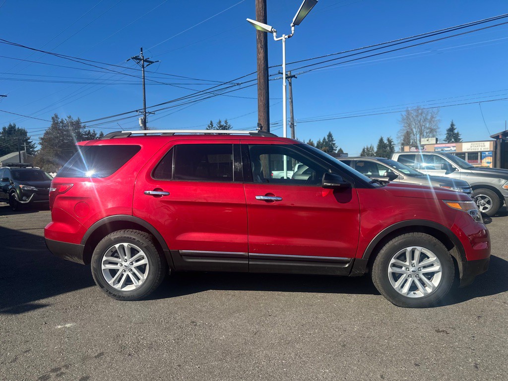 2012 Ford Explorer Image 4