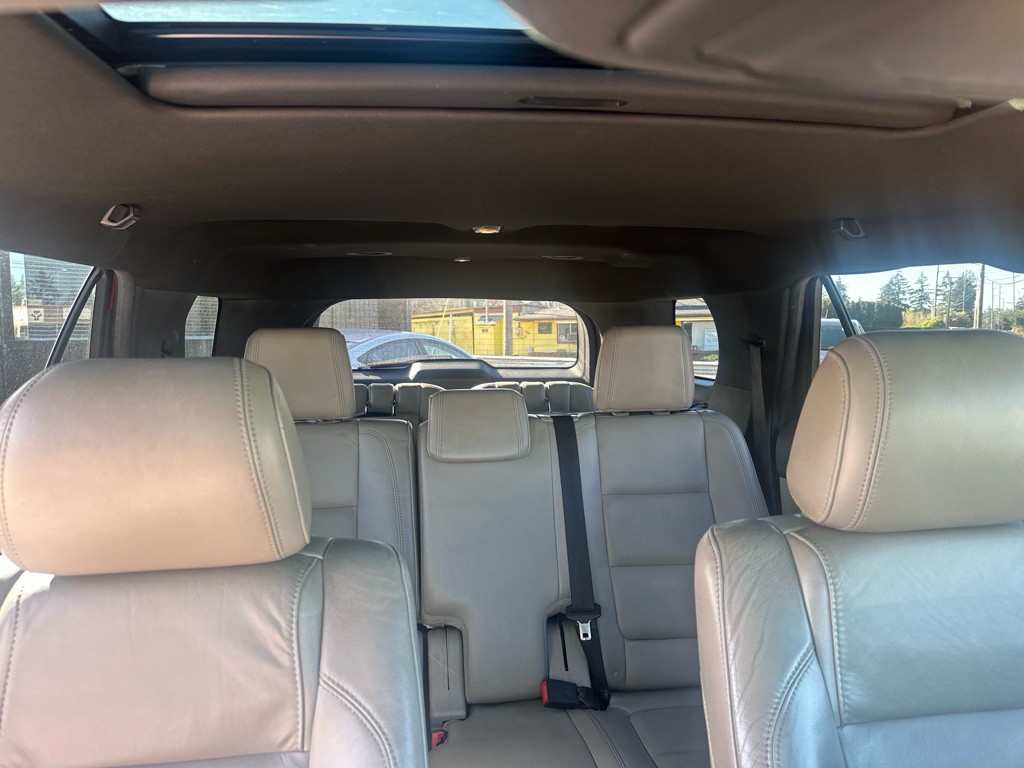 2012 Ford Explorer Image 27