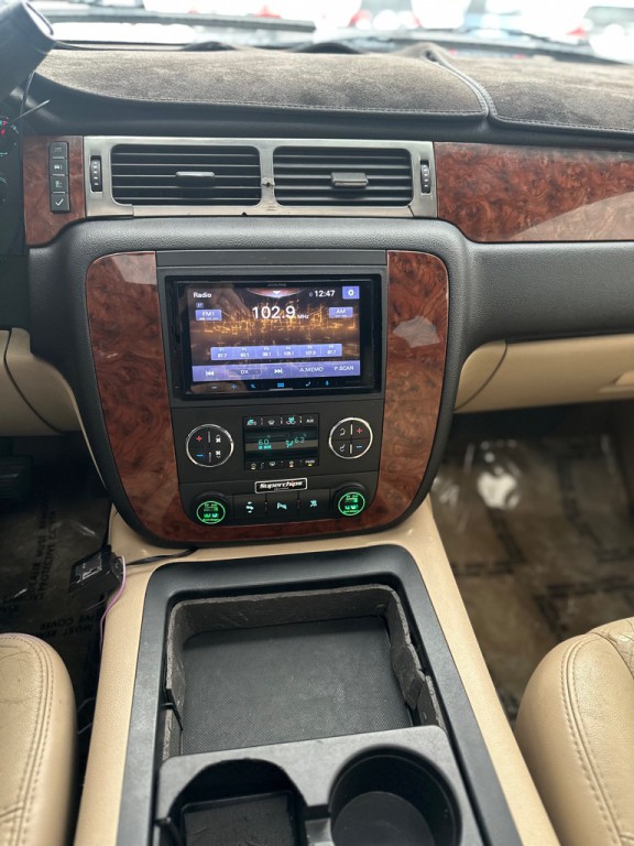 2007 Chevrolet Tahoe Image 19