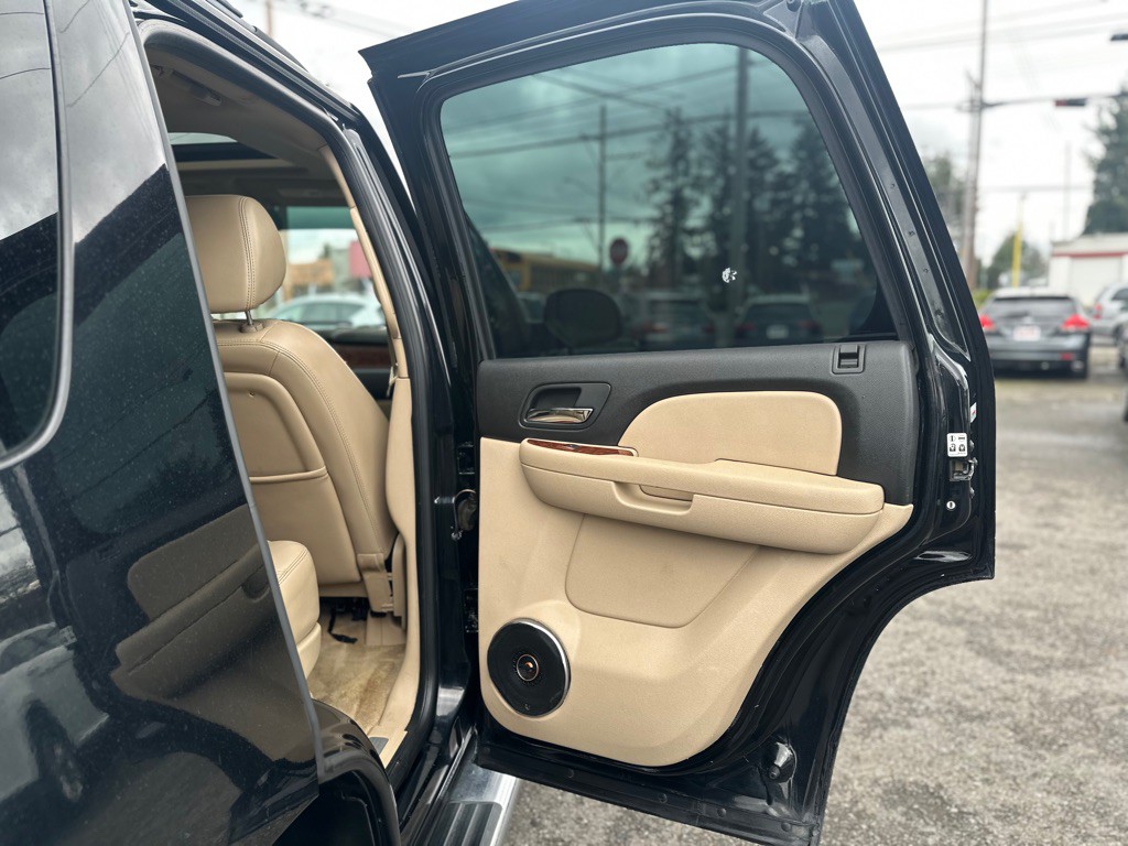 2007 Chevrolet Tahoe Image 24