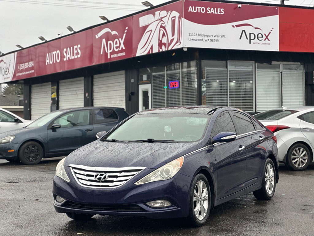 2012 Hyundai Sonata Image 2